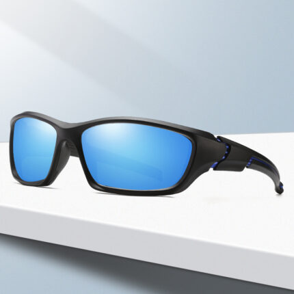 Lunettes de soleil tendances pour hommes et femmes