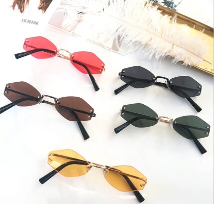 Lunettes de soleil de style rétro oval à la mode pour hommes et femmes