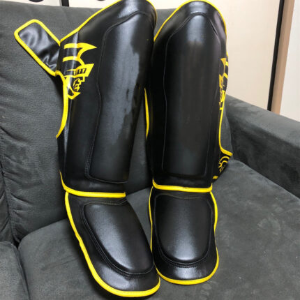 Protège-tibias de boxe pour entraînements